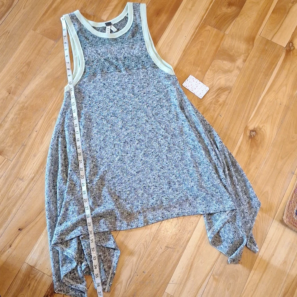 NWT Free People Bumble Bees Knees Semi Sheer Asymmetrical Tank Top Tunic Size M - Picture 9 of 9